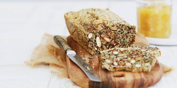 Bezlepkový domácí chléb