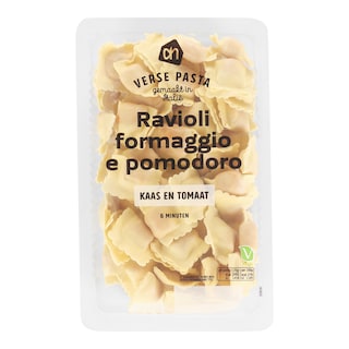 Ravioli s mozzarelou a rajčaty