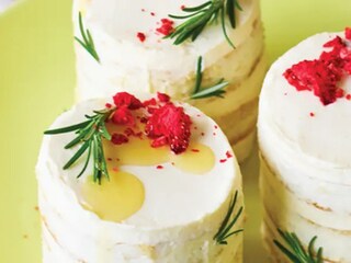 Rozmarýnové dortíky s medovým krémem