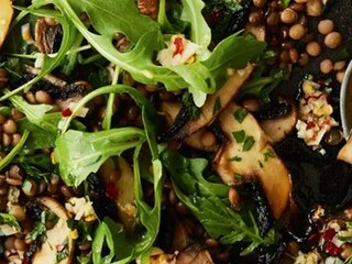 Čočkový salát se žampiony