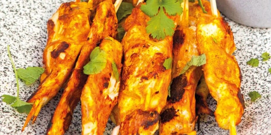 Kuřecí špízky tandoori