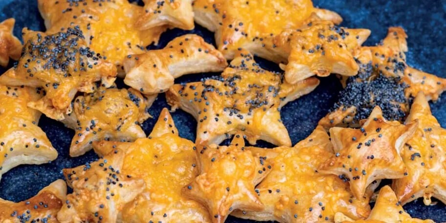 Listové hvězdičky se sýrem a mákem