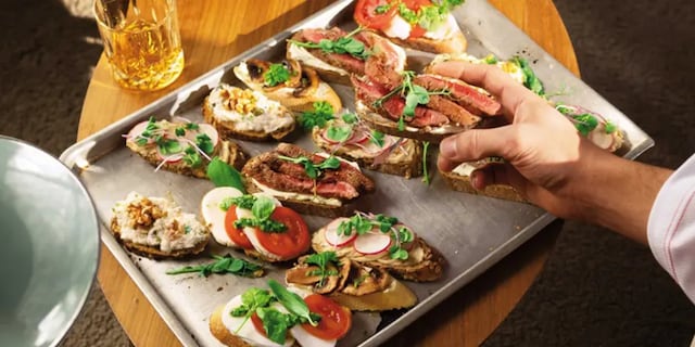 Chlebíčky se steakem Queensland