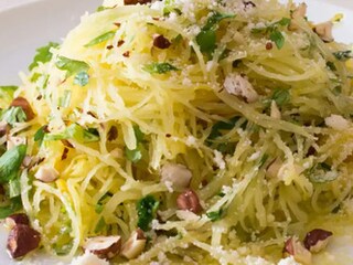 Dýňové špagety s bylinkami