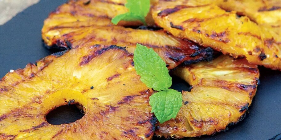 Letní ananas pozdrav z karibiku