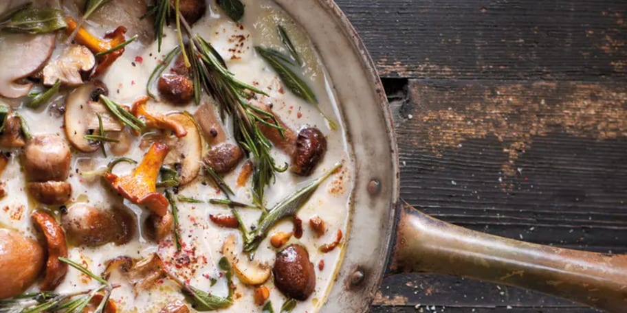 Houby zapečené v mozzarelle a bylinkách