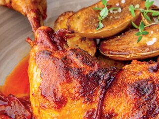 Kuřecí bio stehna v paprikovém ragú