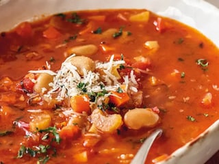 Zimní polévka minestrone