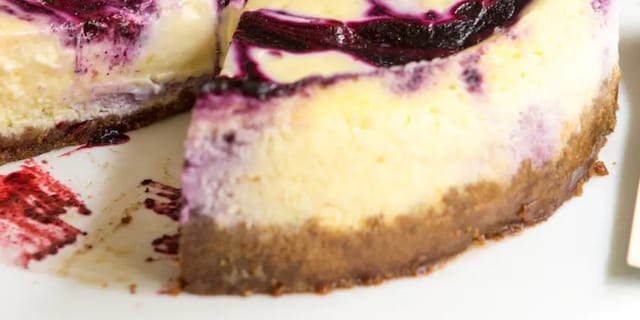 Borůvkový cheesecake