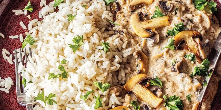 Žampionový stroganov na veggie večeři