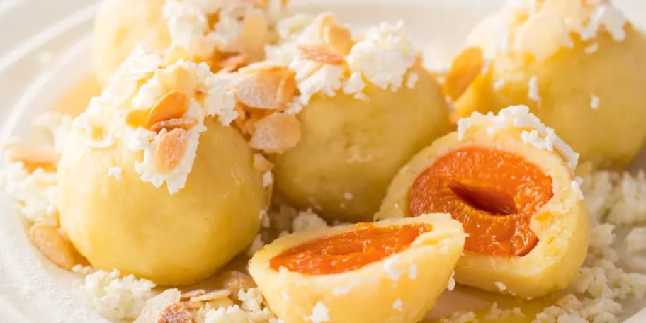 Meruňkové bramborové knedlíky