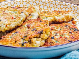 Krůtí placičky se dvěma druhy sýra