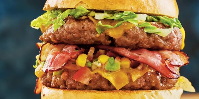 Hovězí burger Americano s kovbojským kaviárem