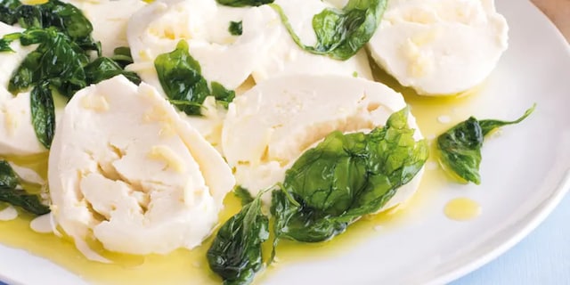 Marinovaná mozzarella