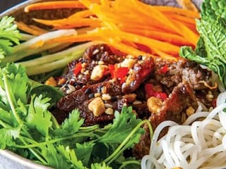 Bún bò nam bô