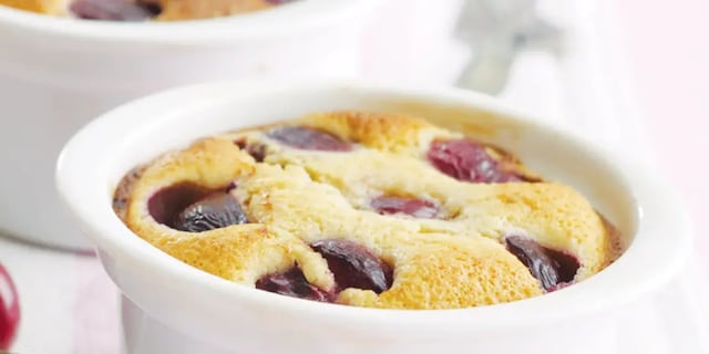 Třešňový clafoutis