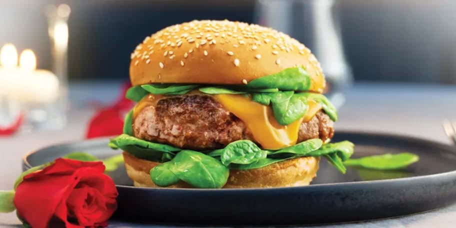 Valentýnský burger