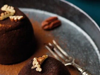 Čokoládový fondán s pekanovými ořechy bez lepku