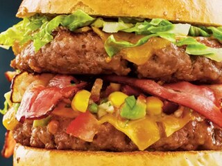 Hovězí burger Americano s kovbojským kaviárem