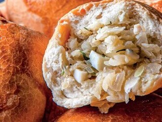 Zelné pirožky s vejcem