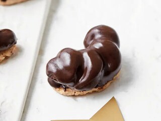 Pařížské ořechové rohlíčky