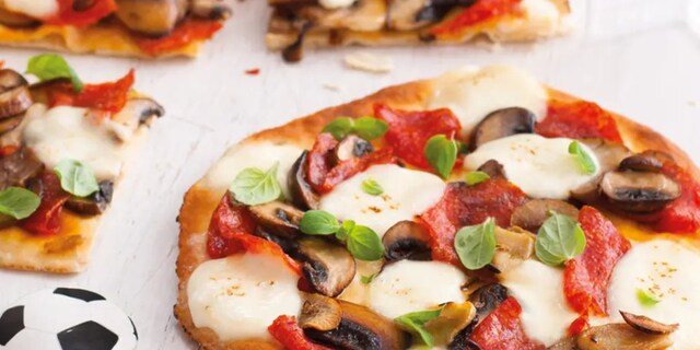 Rychlá houbová pizza