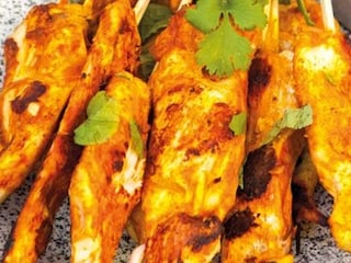 Kuřecí špízky tandoori