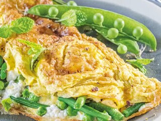 Nedělní omeleta s kozím sýrem a zeleninou