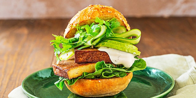 Marinovaný tofu burger