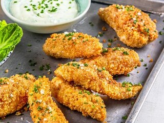 Kuřecí stripsy obalené v quinoi