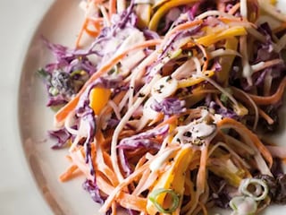 Domácí salát coleslaw