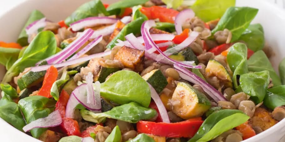 Čočkový salát s uzeným tofu