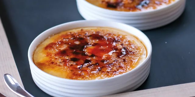 Creme brulée s bílou čokoládou