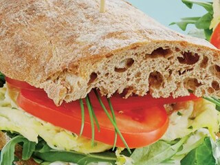 Sendvič s omeletkou