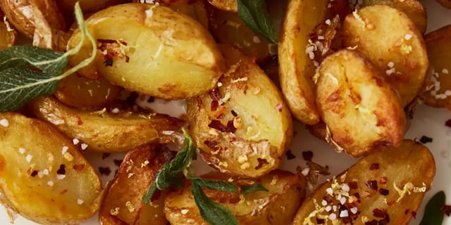 Brambory se šalvějí