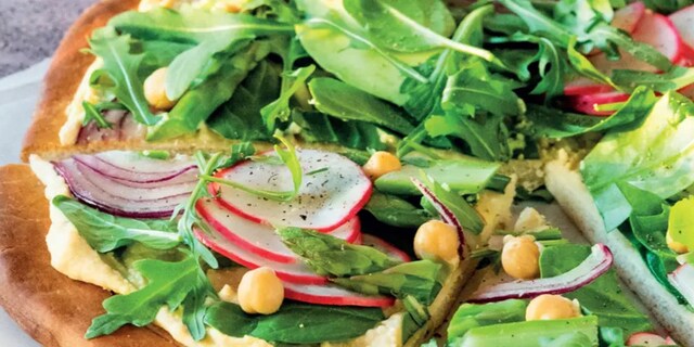 Rychlá pizza s hummusem