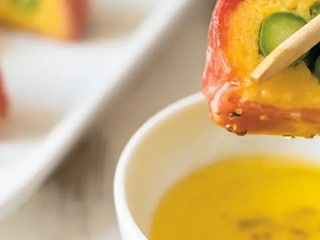 Chřestové „suši“ s  prosciuttem a citronovým máslem