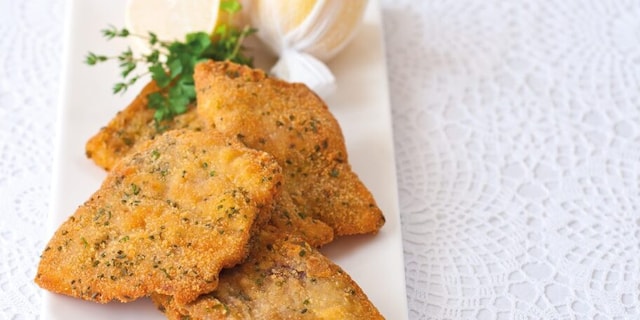 Tradiční smažený kapr