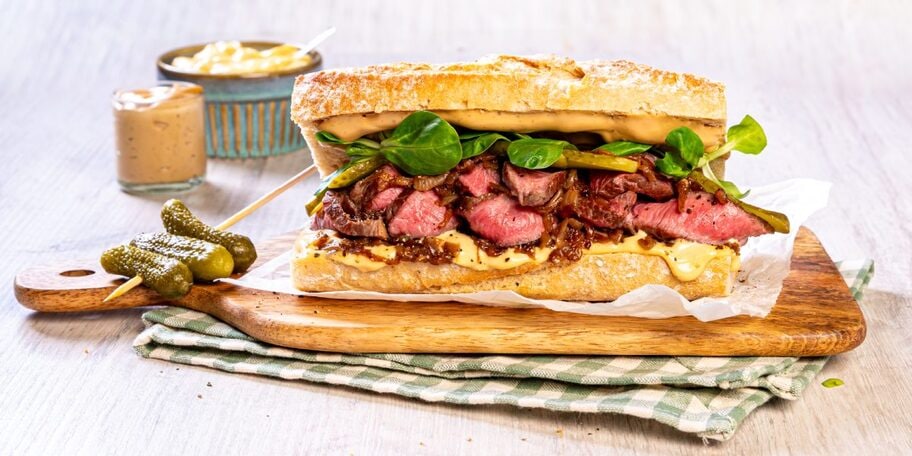 STEAK MAYO BAGETA