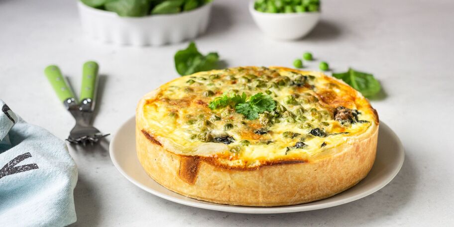 Jarní quiche jako z bistra