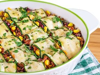 Cuketové enchiladas s hovězím masem