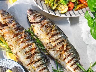 Grilovaný mořský vlk