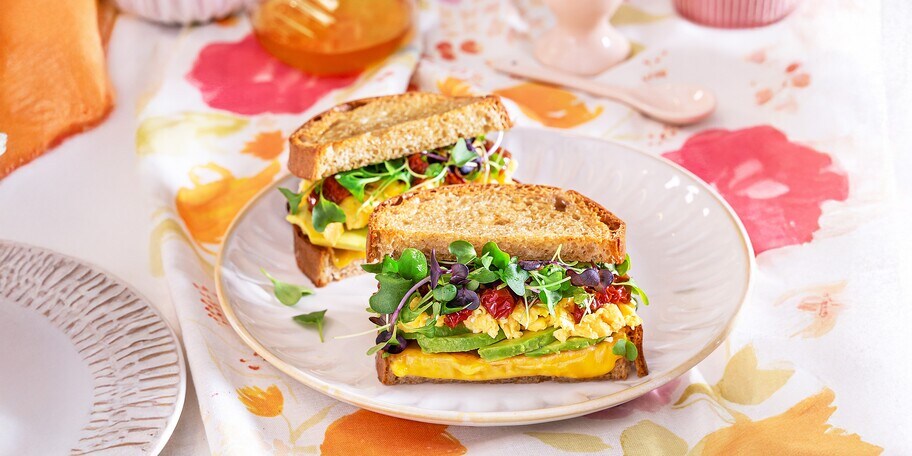 Bezlepkový jarní sendvič