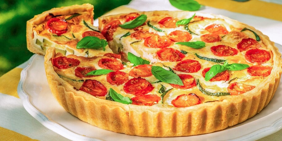 Slaný koláč s Albertýnkami a kozím sýrem