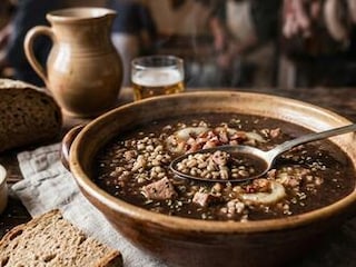 Zabijačková polévka – tradiční prdelačka