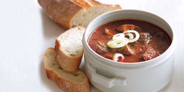 Poctivý hovězí guláš s vůní majoránky