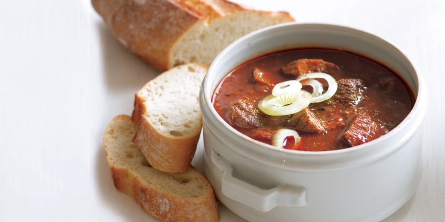 Poctivý hovězí guláš s vůní majoránky