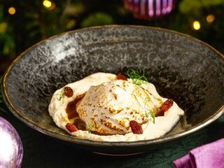 Vánoční jablečná žemlovka