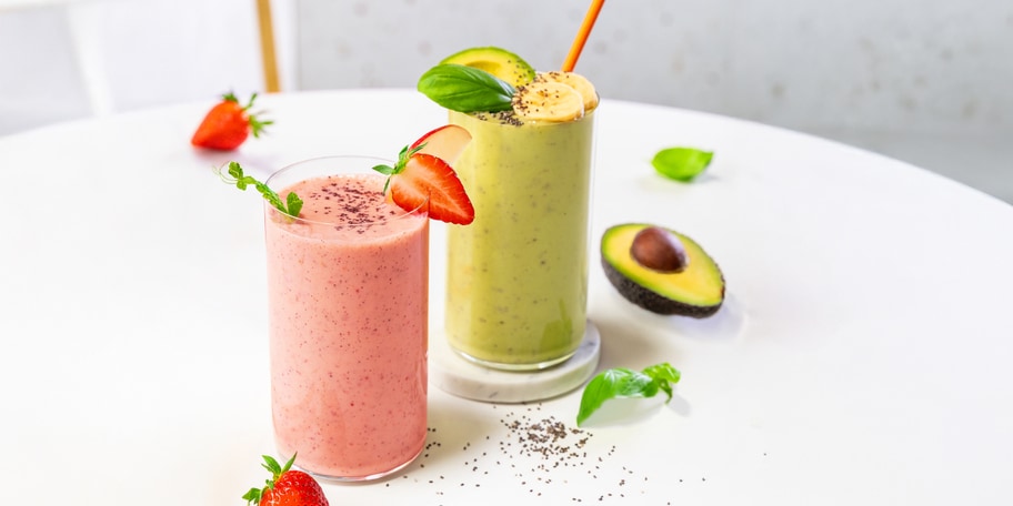 Smoothie banán avokádo