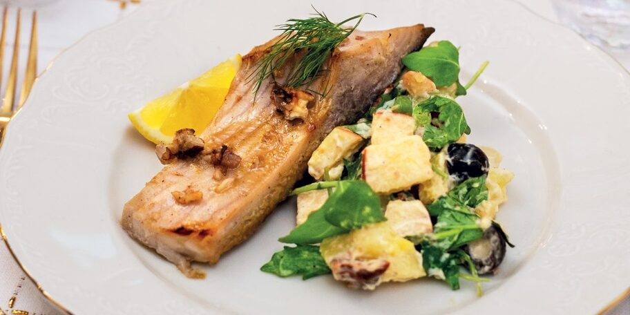 KAPR NA MEDU s ořechy